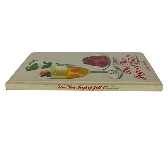 The New Joys Of Jell-O Recipe Book Cookbook 3rd Edition 1975 Hardcover - Picture 2 of 9